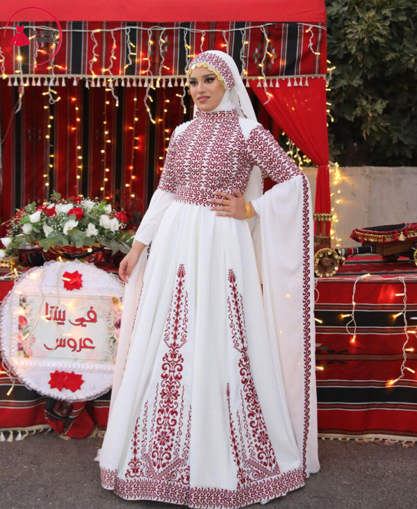 Luxury Heritage Bridal Gown – Exquisite Embroidery & Timeless Wedding Elegance #1025